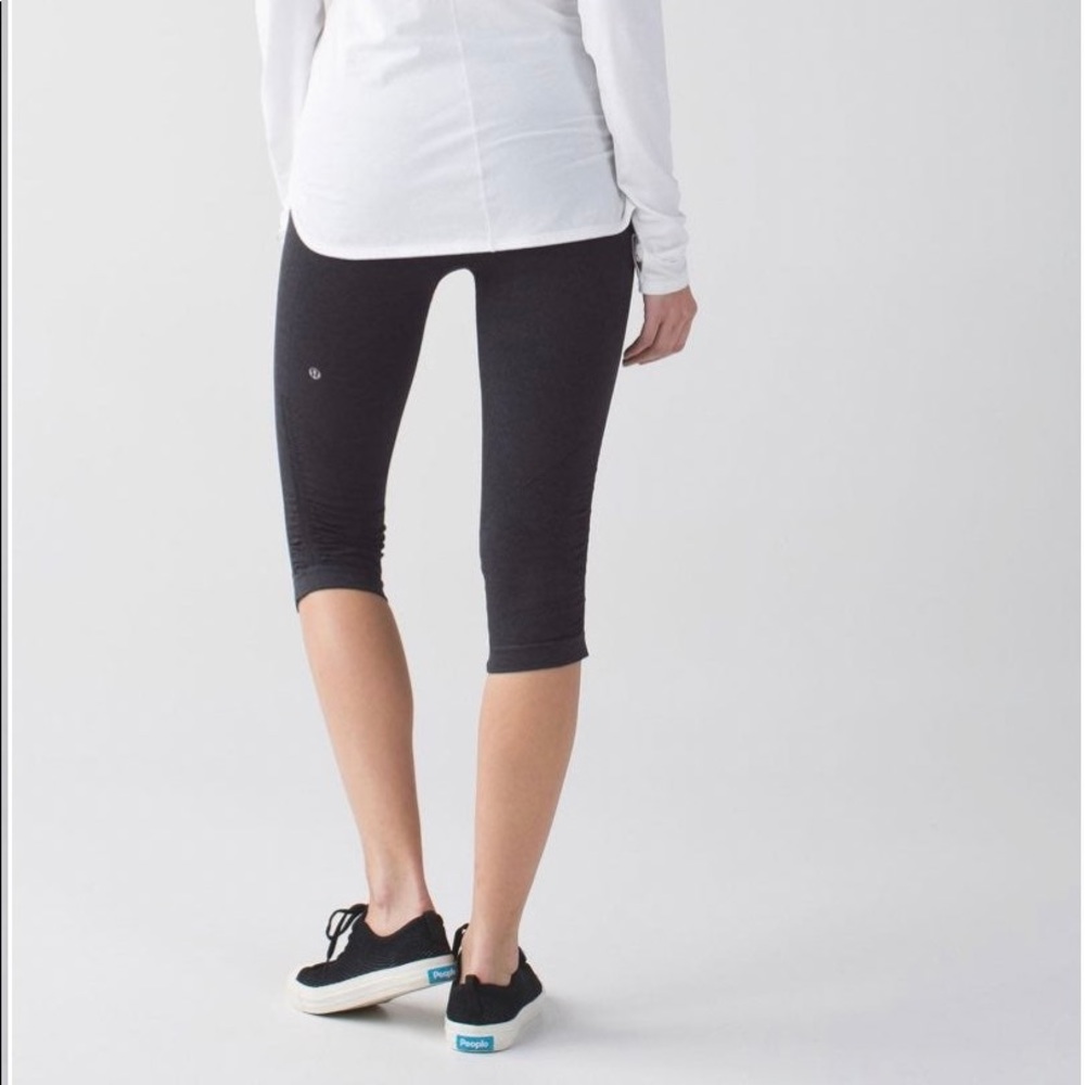 Lululemon In The Flow Crop Leggings